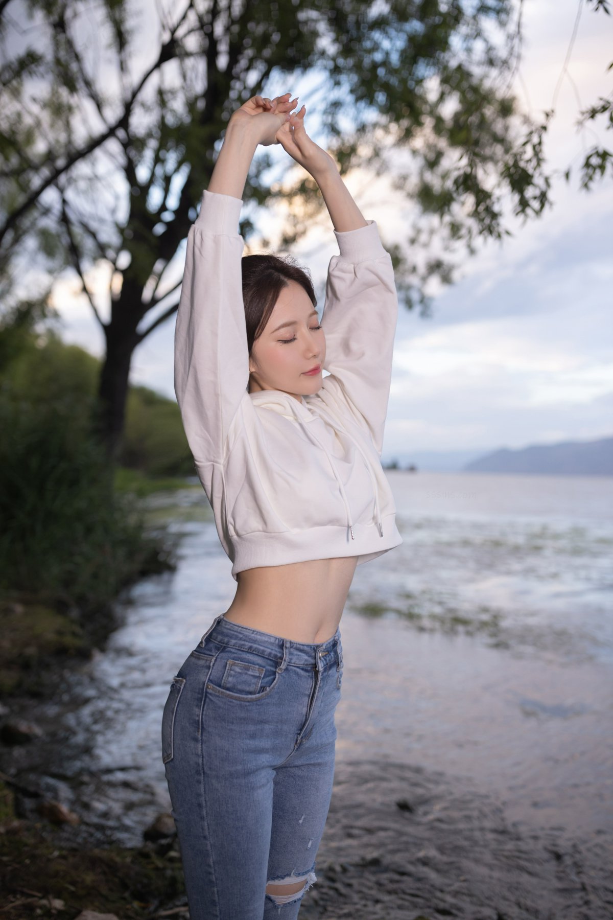 鱼子酱 牛仔情趣 原版写真