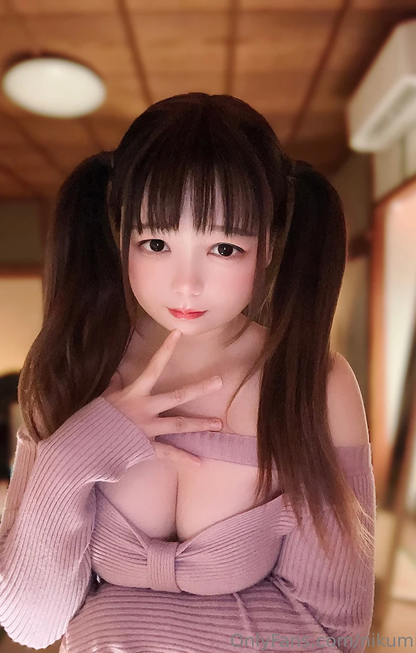 福利姬肉肉小师妹 2020订阅尺度人体合集